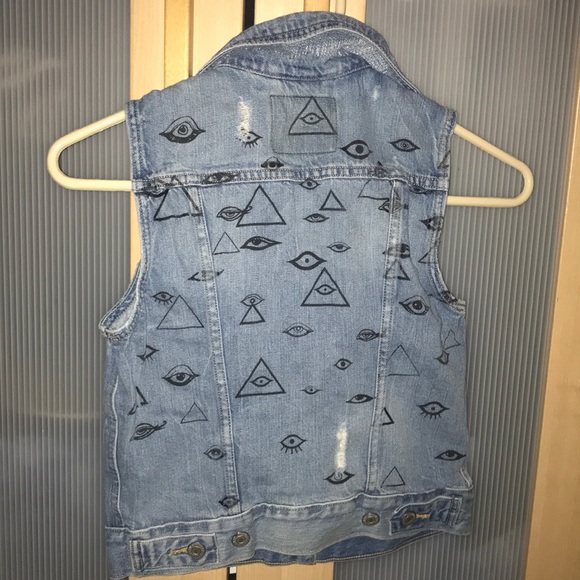 Levi - Jean vest with pattern on back - Size XS - Picture 4 of 4